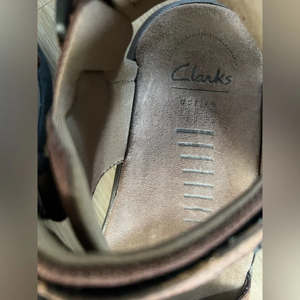 Clarks Active Air Men’s Sandals, Size 9 M, NWOT